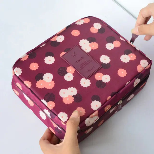 Compact Folding Beauty Bag