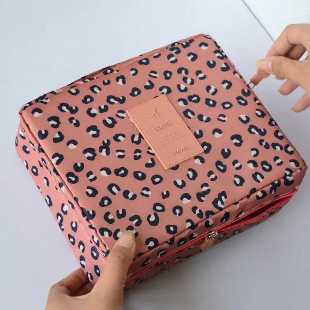 Compact Folding Beauty Bag